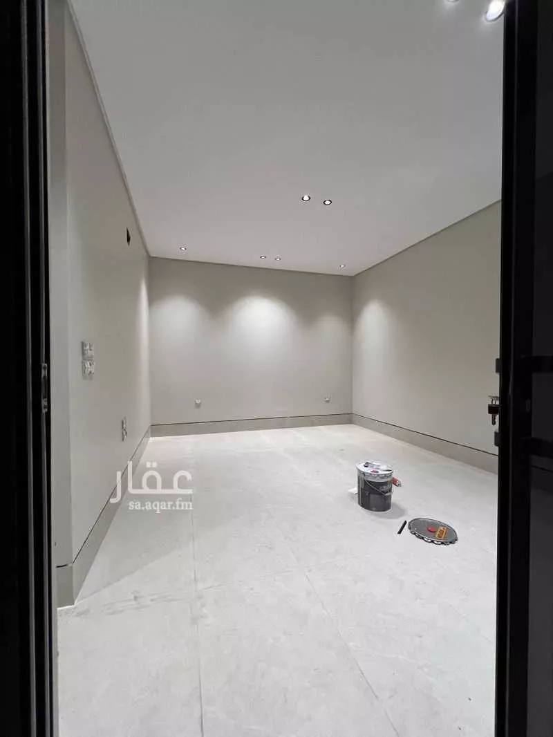 6 bedroom villa in Ash Shulah 10