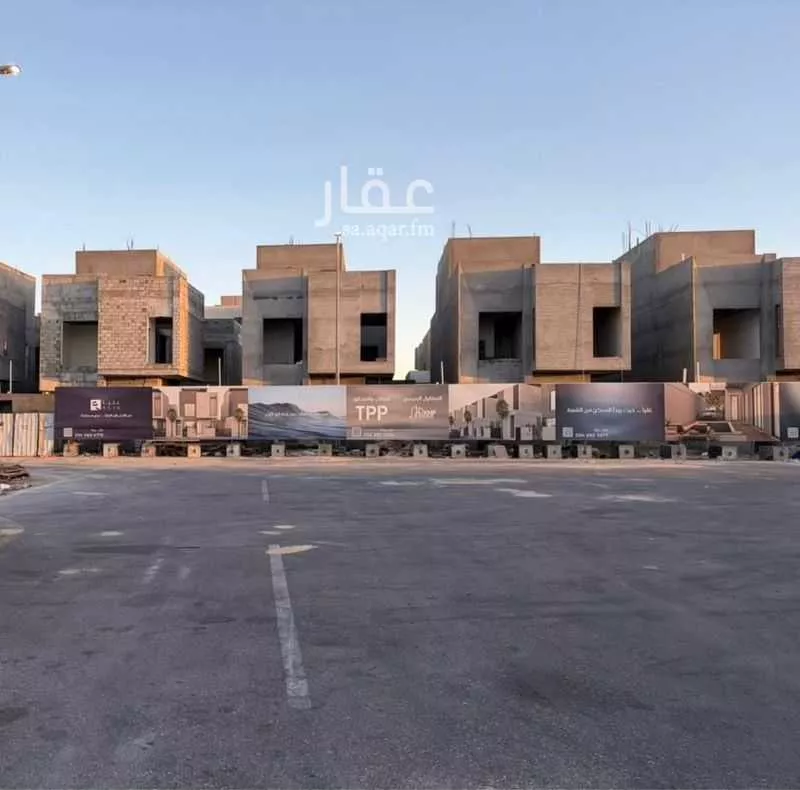 5 bedroom villa in As Saif 8