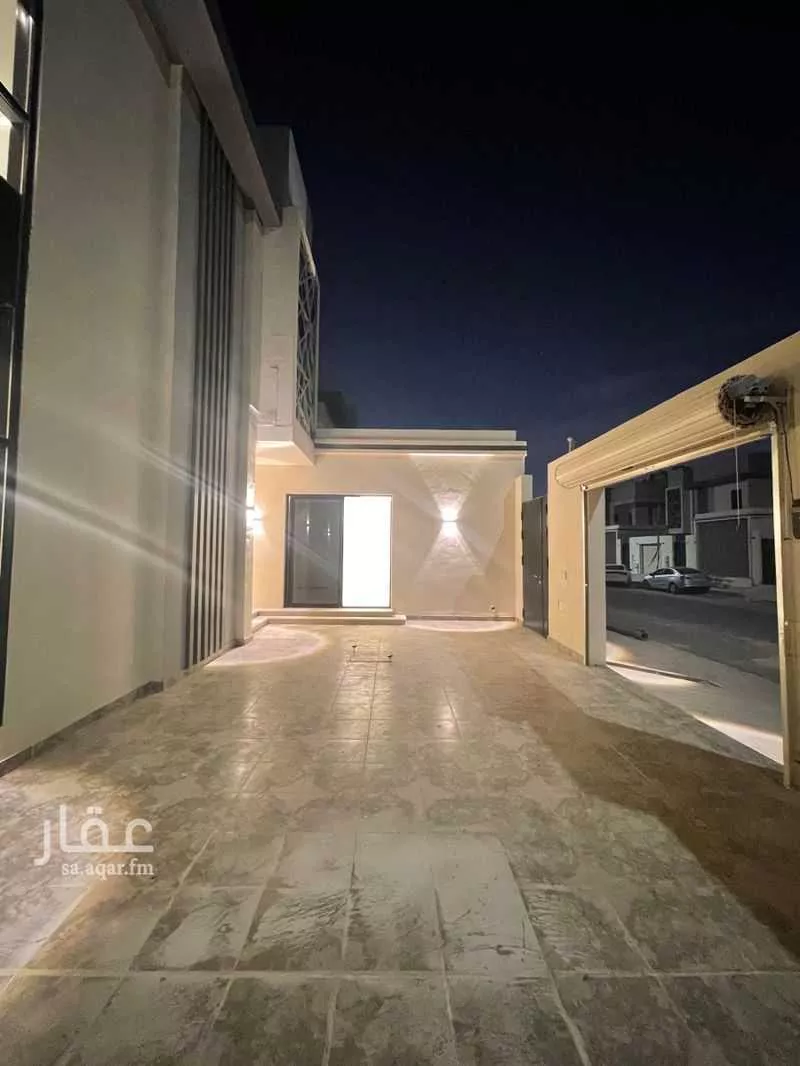4 bedroom villa in Al Janadriyah, Riyadh 3