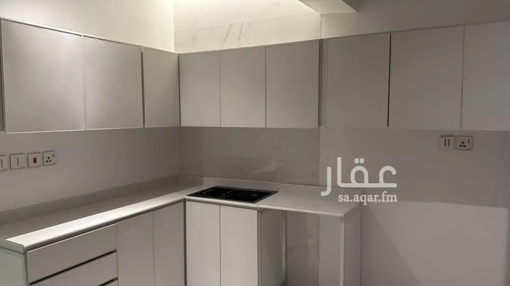 الطابق في الرفيعة