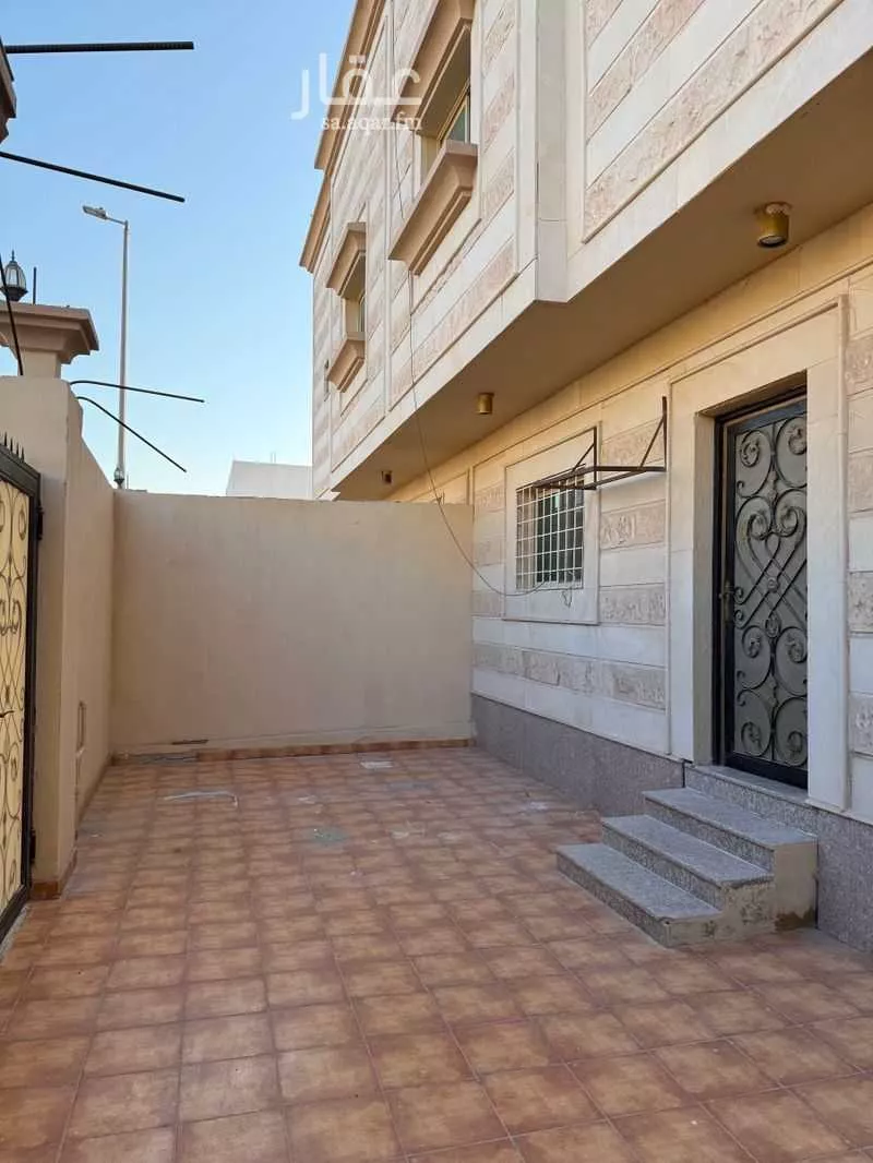 8 bedroom villa in Badr 8