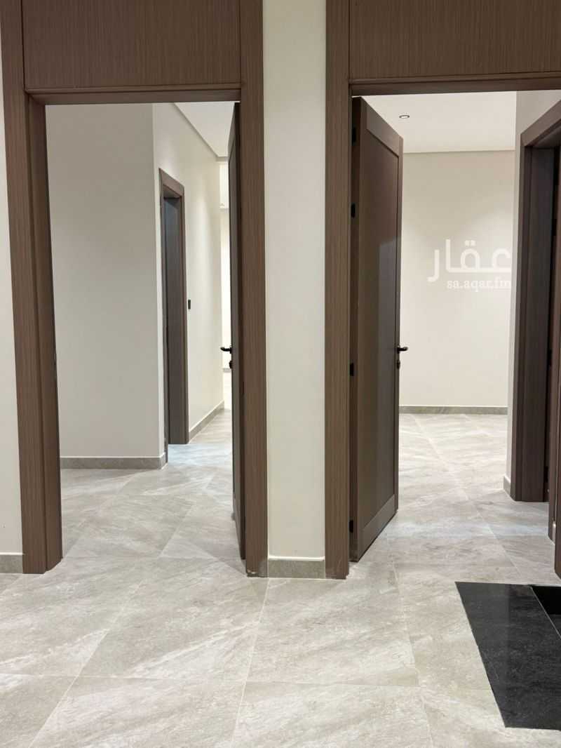 4 bedroom villa in Ash Sharq, Eastern Province 9
