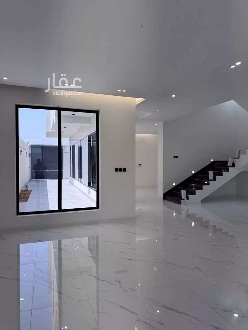 4 bedroom villa in An Nawras, Eastern Province 13