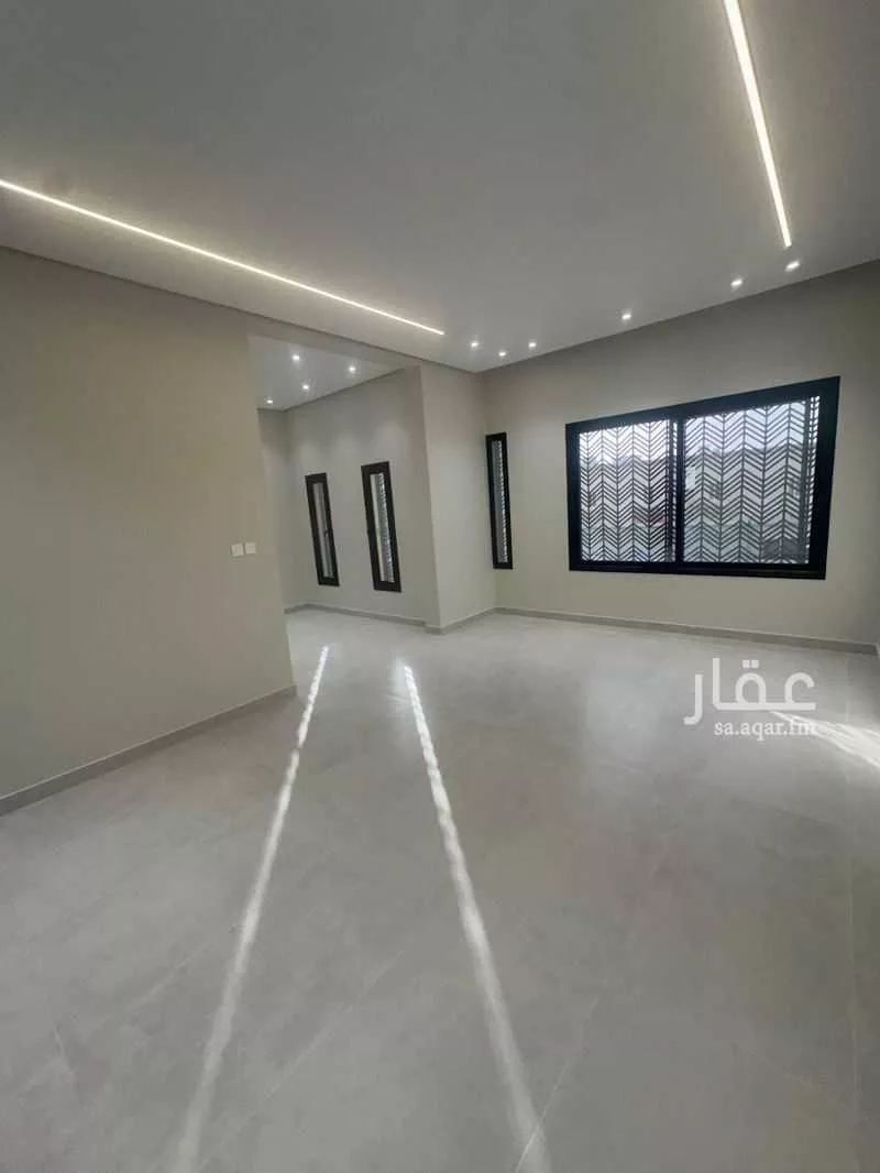 8 bedroom villa in Al Manar, Eastern Province 12