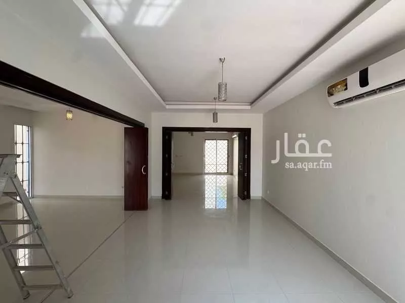 4 bedroom villa in Al Yasmin, Riyadh 8