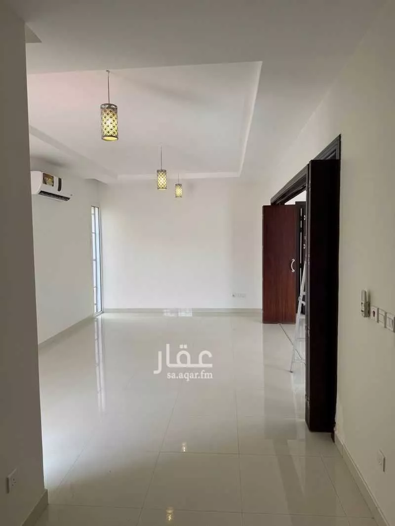 4 bedroom villa in Al Yasmin, Riyadh 6