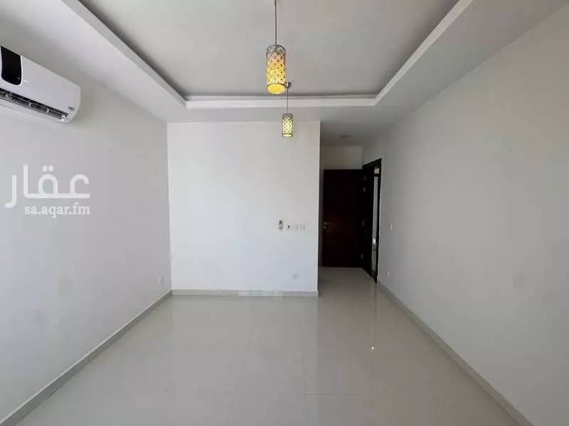 4 bedroom villa in Al Yasmin, Riyadh 20