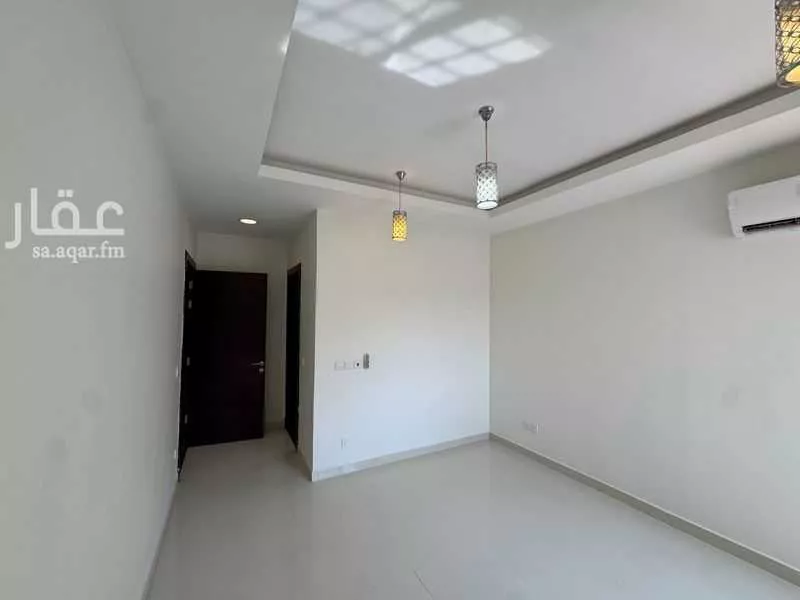 4 bedroom villa in Al Yasmin, Riyadh 17