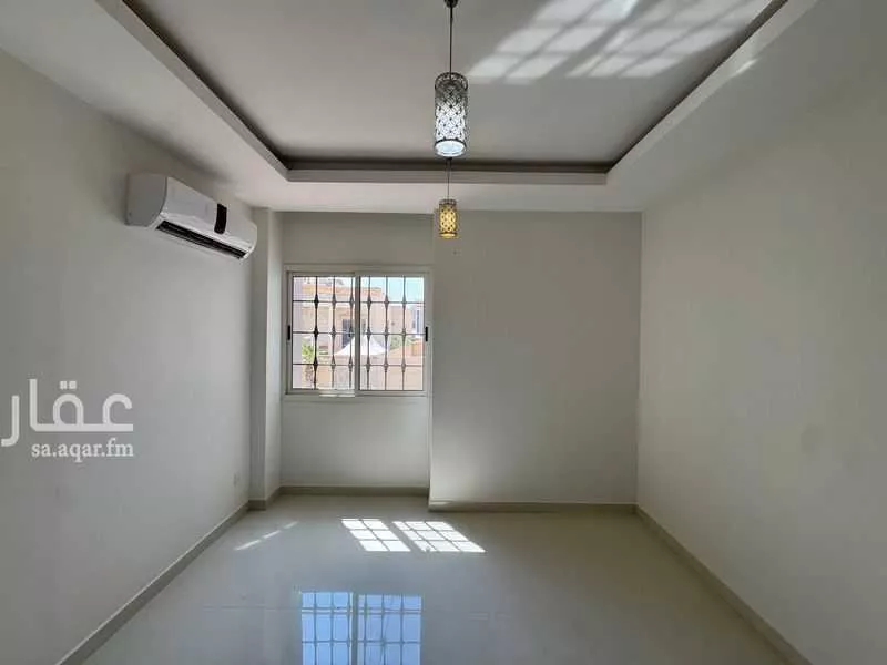 4 bedroom villa in Al Yasmin, Riyadh 18