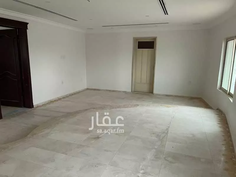 7 bedroom villa in East Beach 5