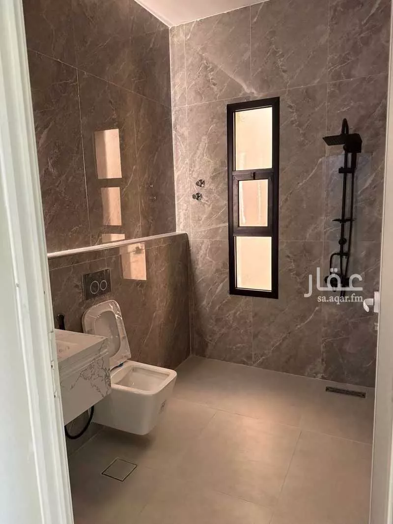 6 bedroom villa in Al Amal 11