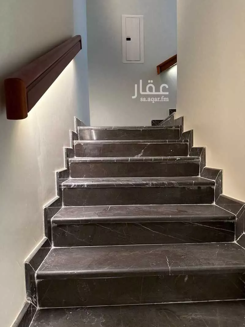 6 bedroom villa in Al Amal 8