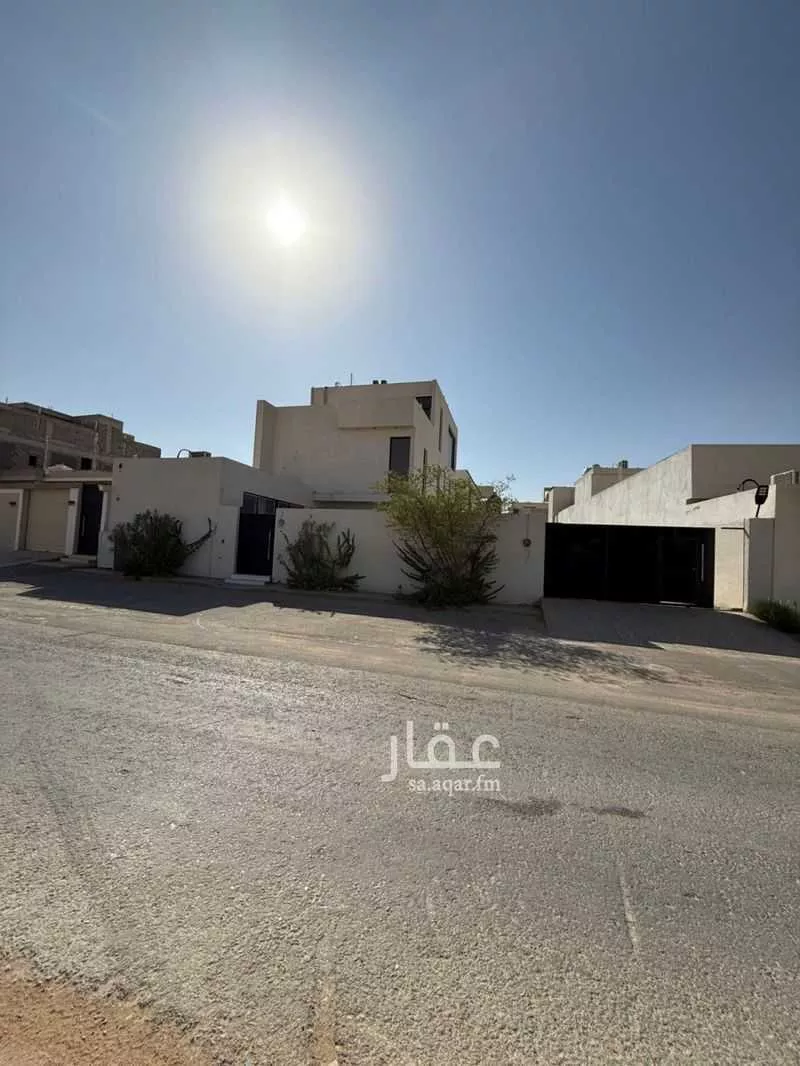 4 bedroom villa in Al Qairawan, Riyadh 7