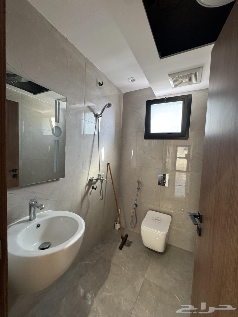5 bedroom villa in Al Yaqout, Jeddah 26