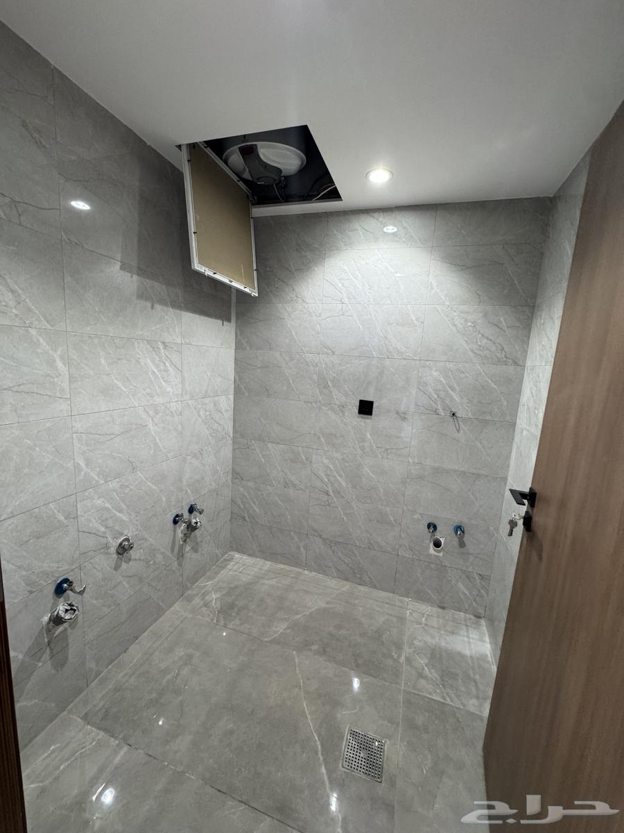 5 bedroom villa in Al Yaqout, Jeddah 25
