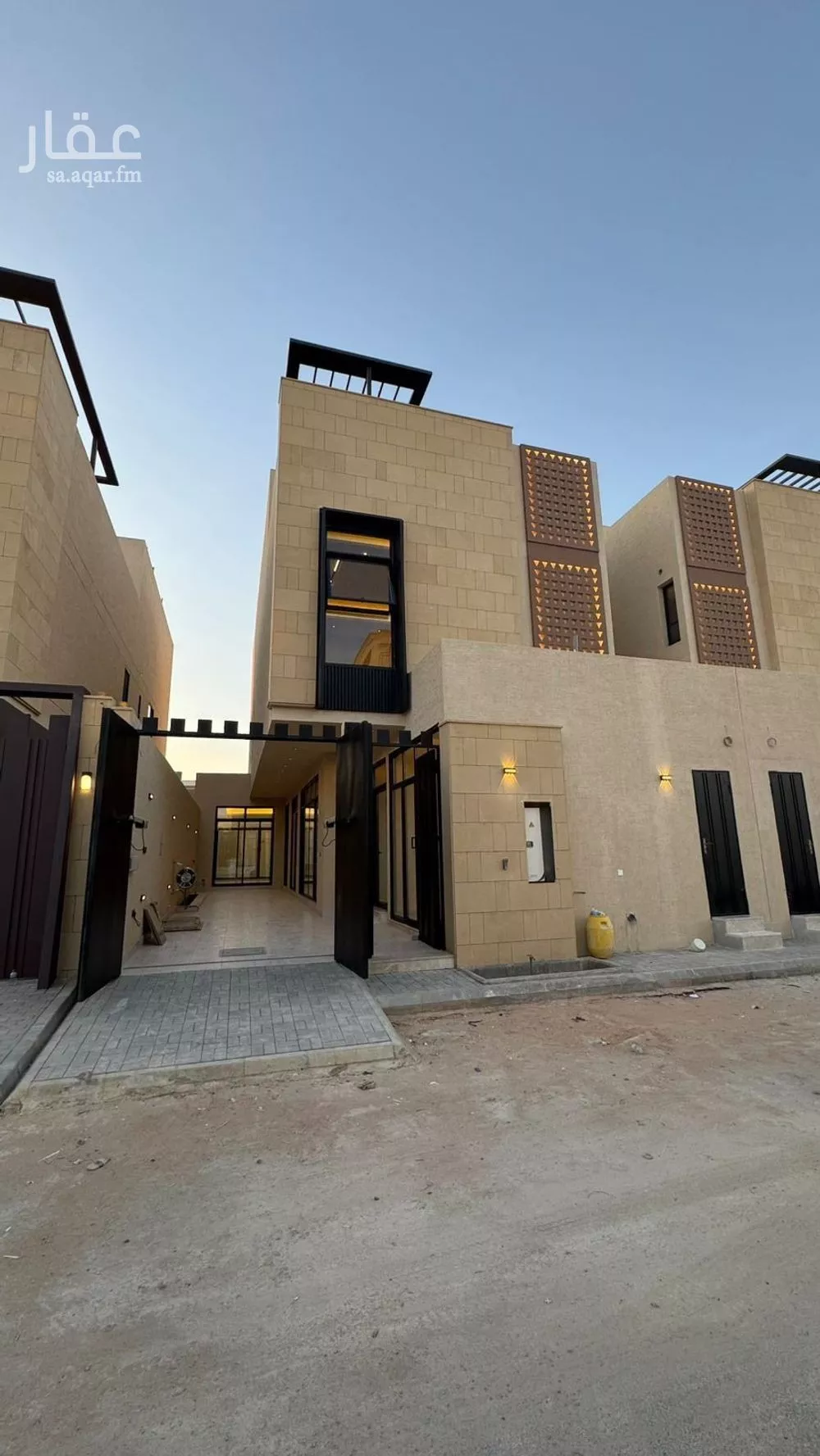فيلا 4 غرف في النرجس، الرياض