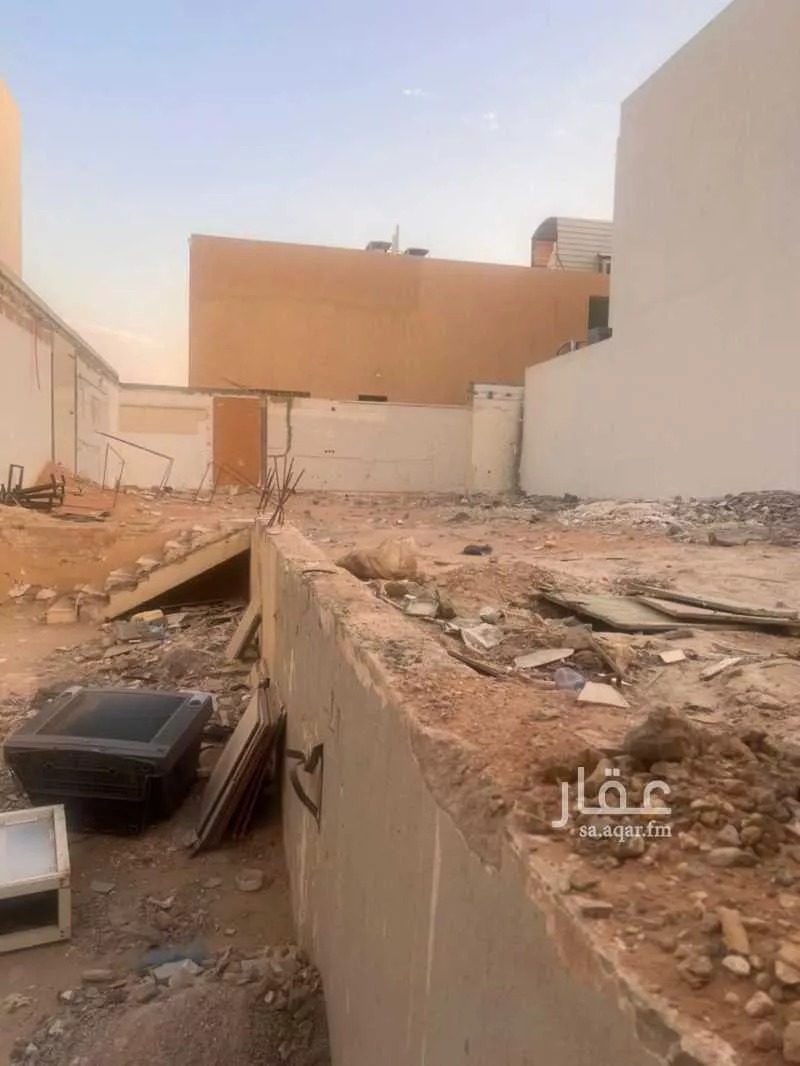 land in Al Mughrizat, Riyadh 3