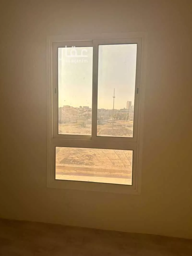 فيلا 6 غرف في المنتزة 7
