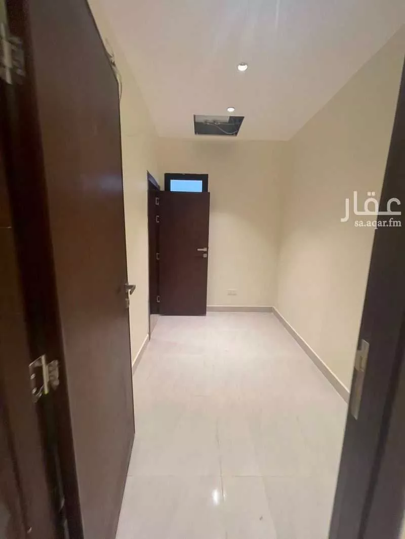 4 bedroom villa in Al Janadriyah, Riyadh 8
