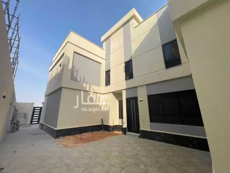 4 bedroom villa in Al Janadriyah, Riyadh 5
