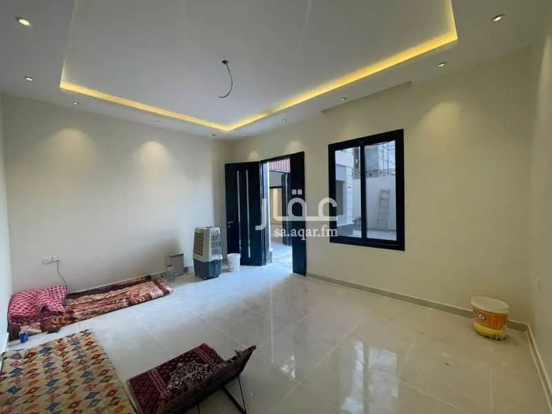 4 bedroom villa in Al Janadriyah, Riyadh 12