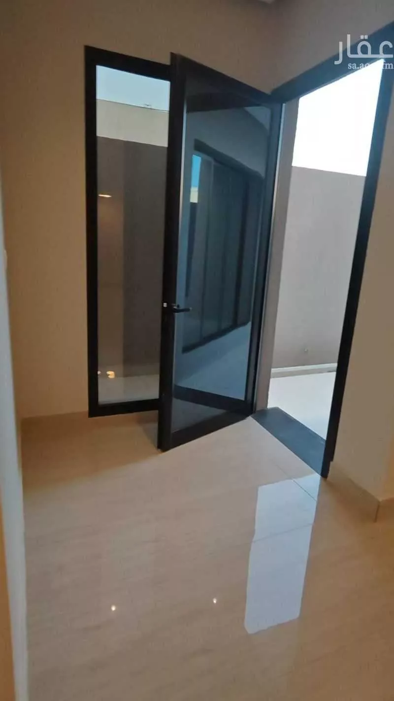 6 bedroom villa in Dahiat King Fahd 6