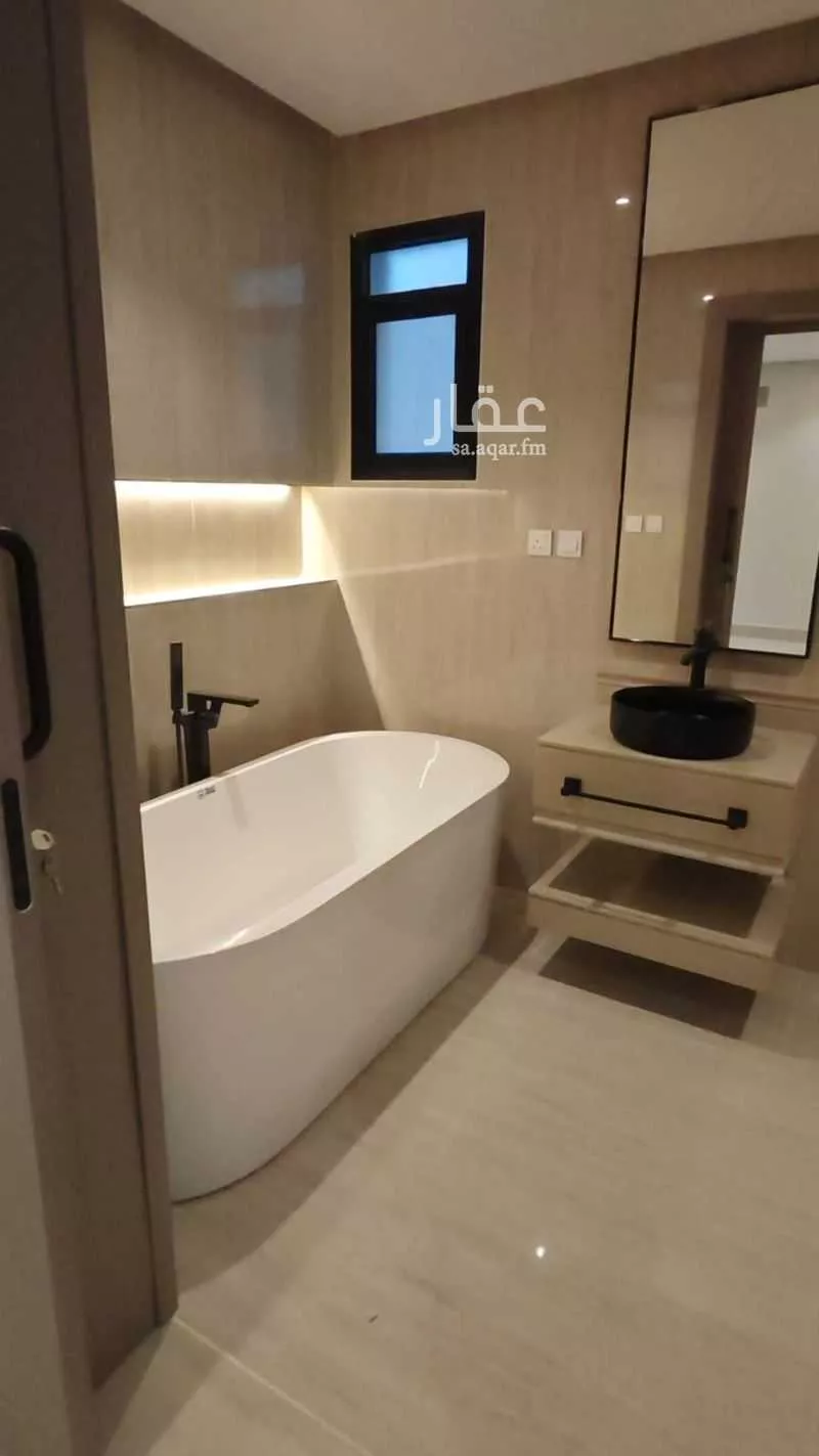 6 bedroom villa in Dahiat King Fahd 7