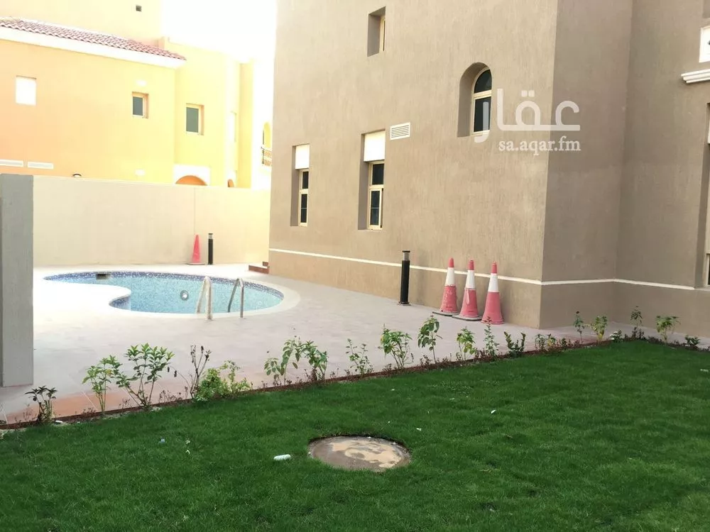 فيلا 10 غرف في النورس 6