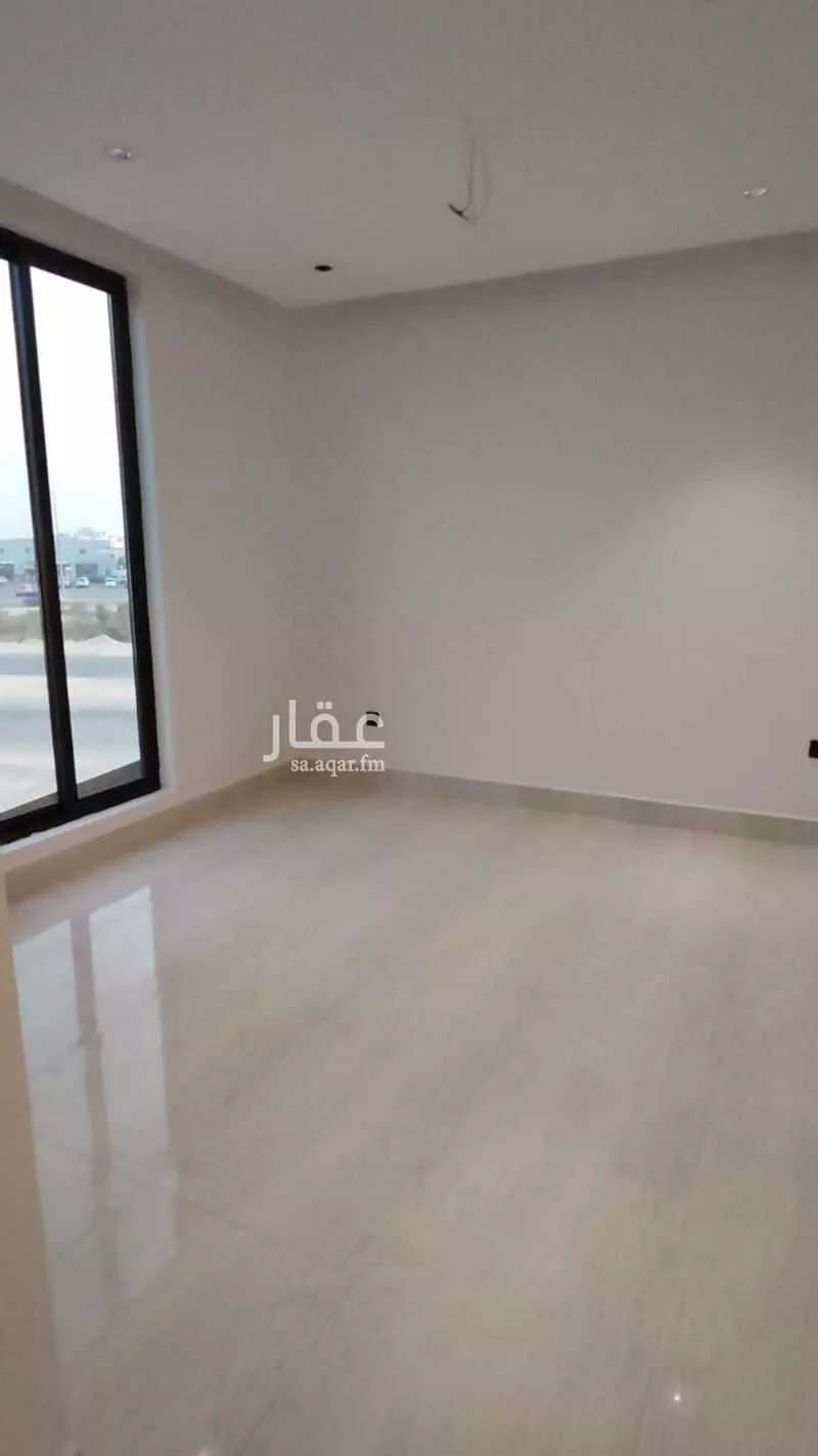 فيلا 6 غرف في ضاحية الملك فهد 17