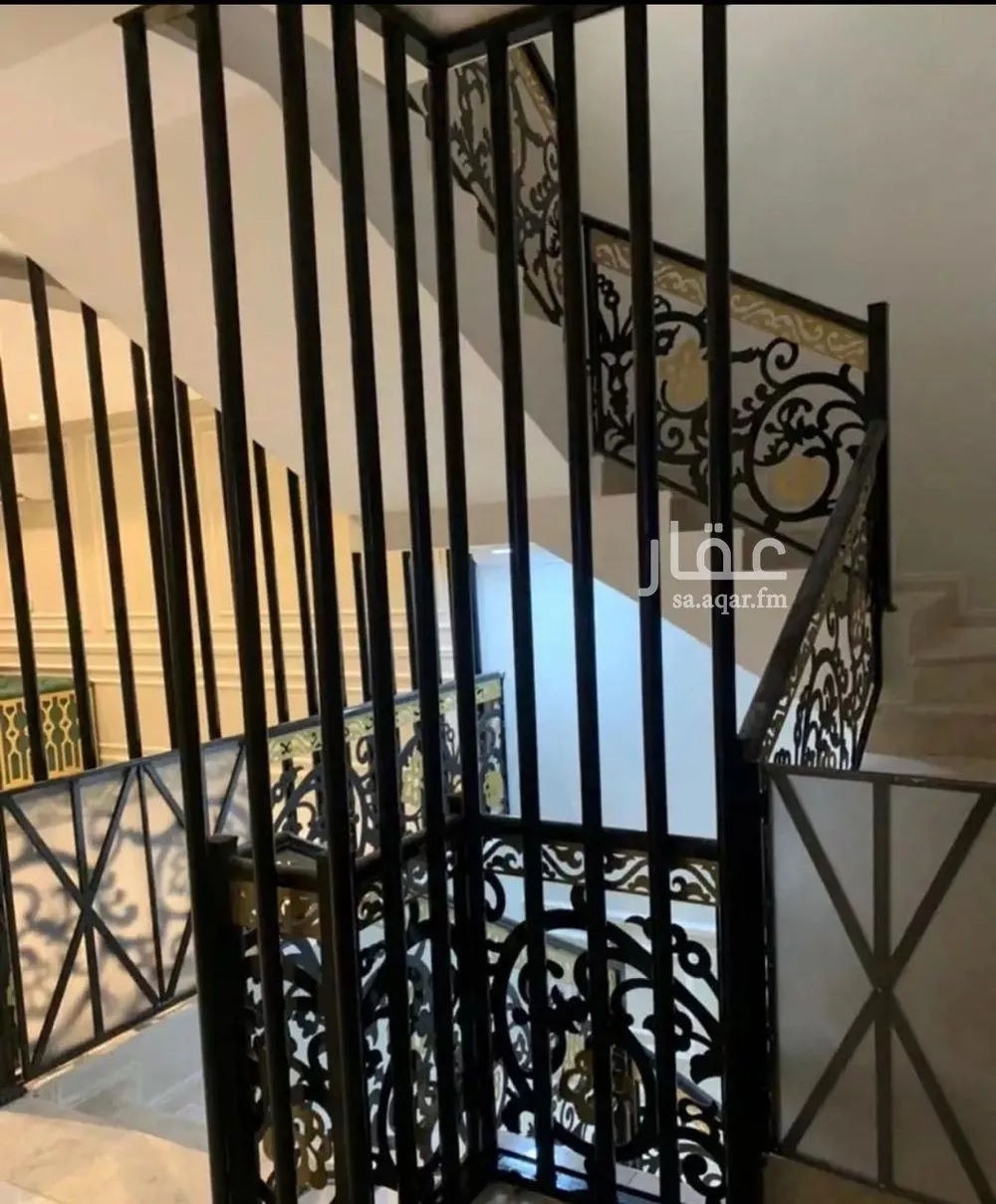 10 bedroom villa in Al Fursan 7