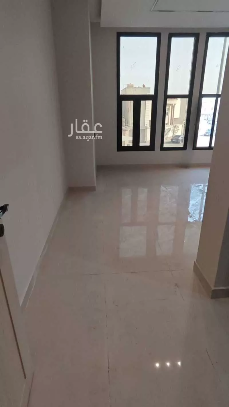 فيلا 5 غرف في ضاحية الملك فهد 10