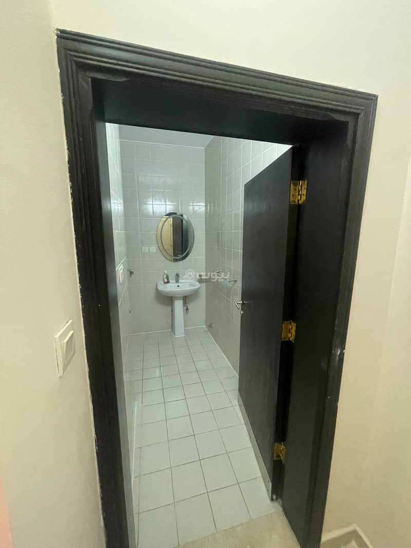 5 bedroom villa in Al Shati, Jeddah 17