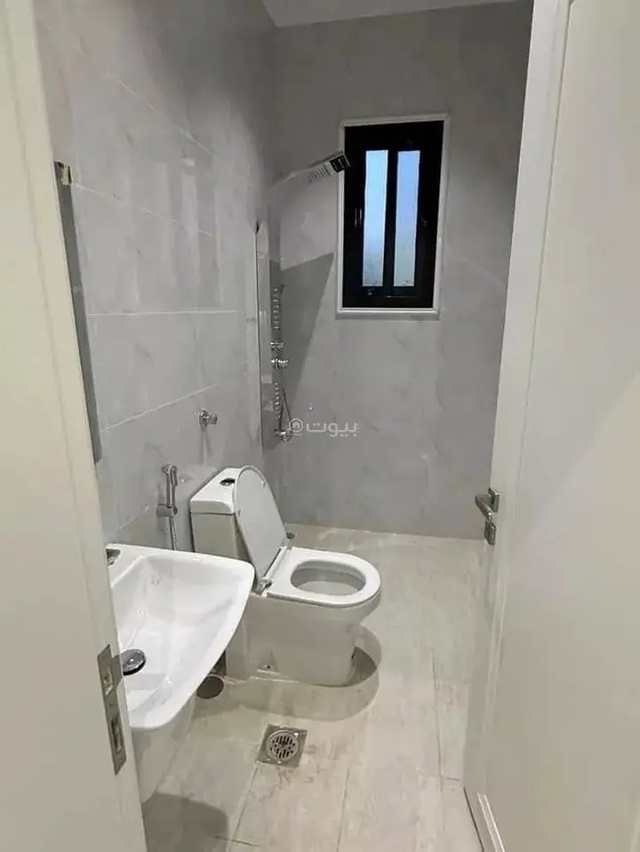 4 bedroom apartment in Al Rabwa, Jeddah 11