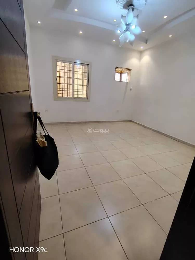 3 bedroom apartment in Muraykh, Jeddah 2