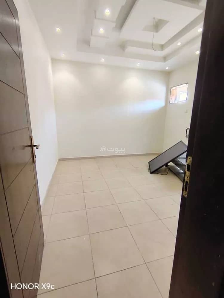 3 bedroom apartment in Muraykh, Jeddah 4