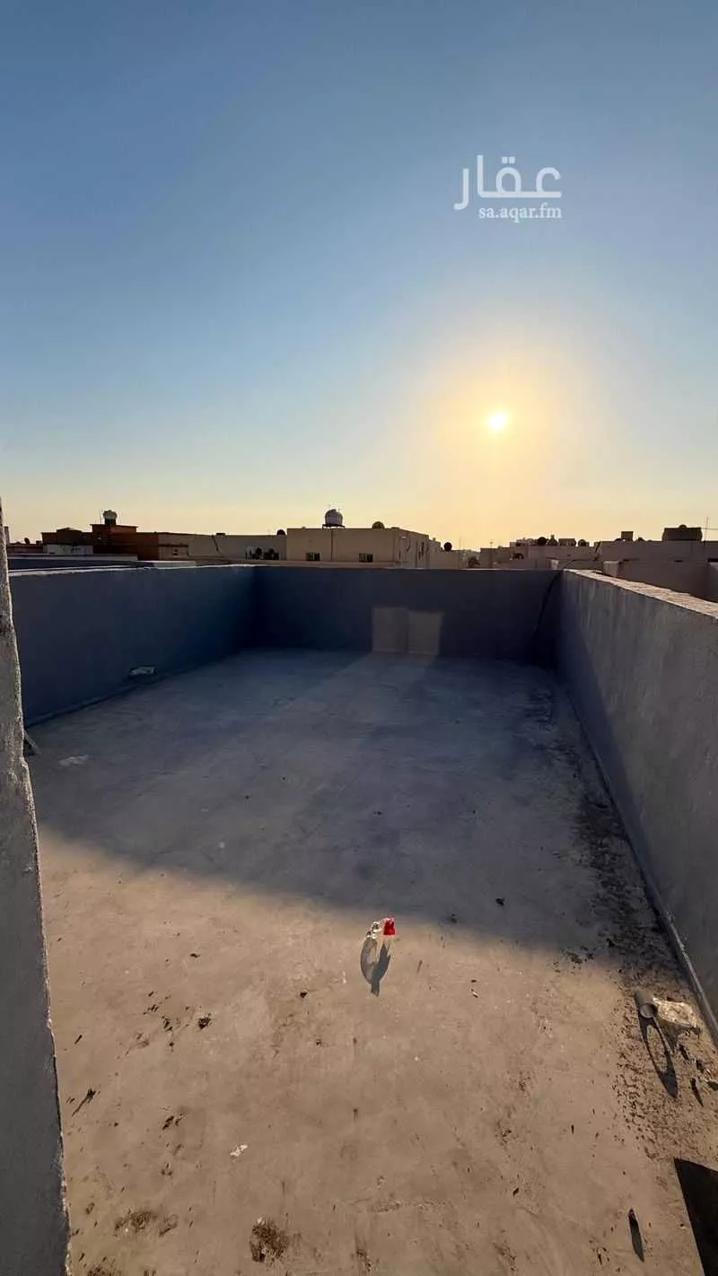 5 bedroom villa in Badr 6