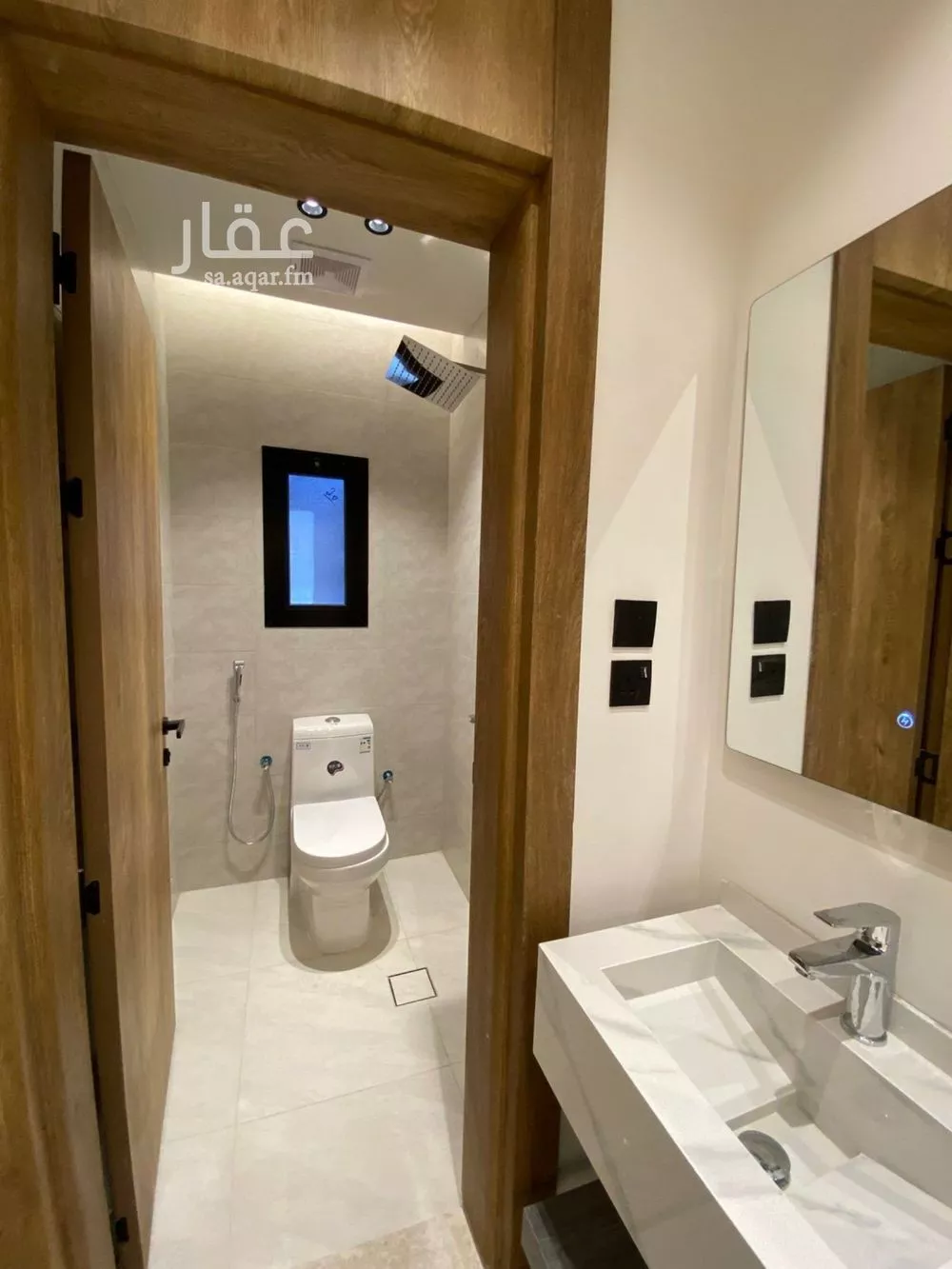 3 bedroom apartment in Al Rawdah 10