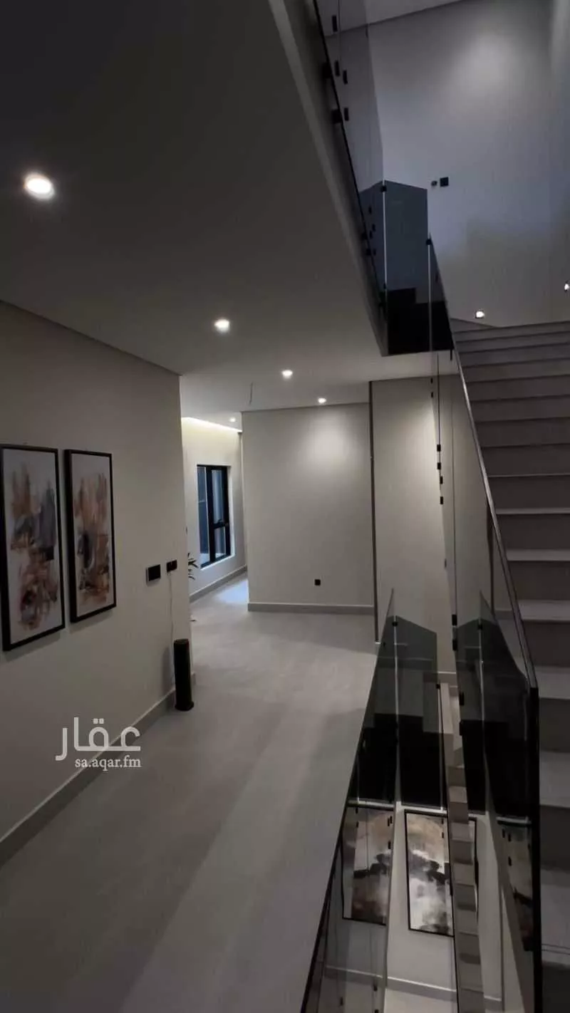 فيلا 7 غرف في السيف 2