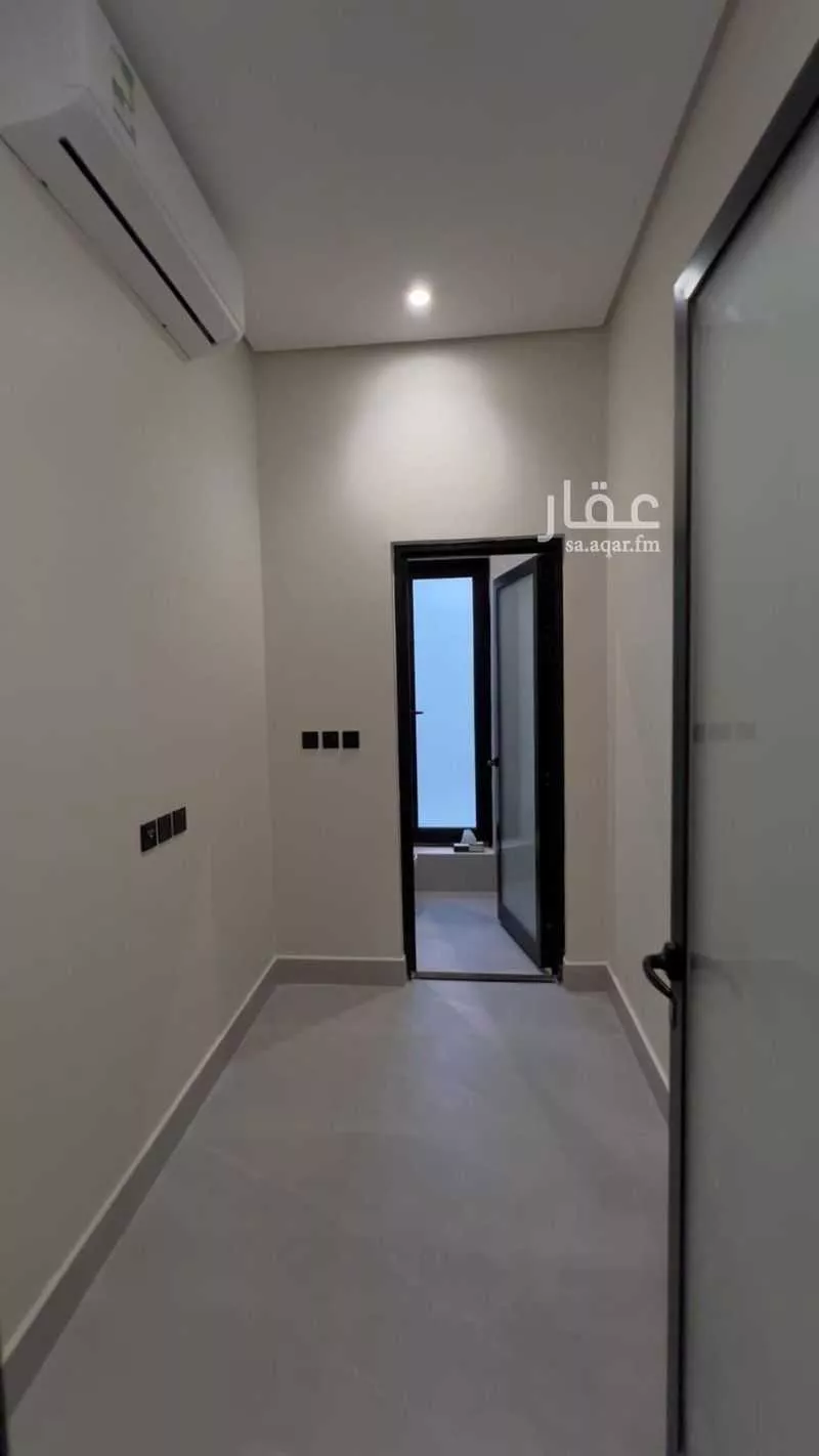 فيلا 7 غرف في السيف 16