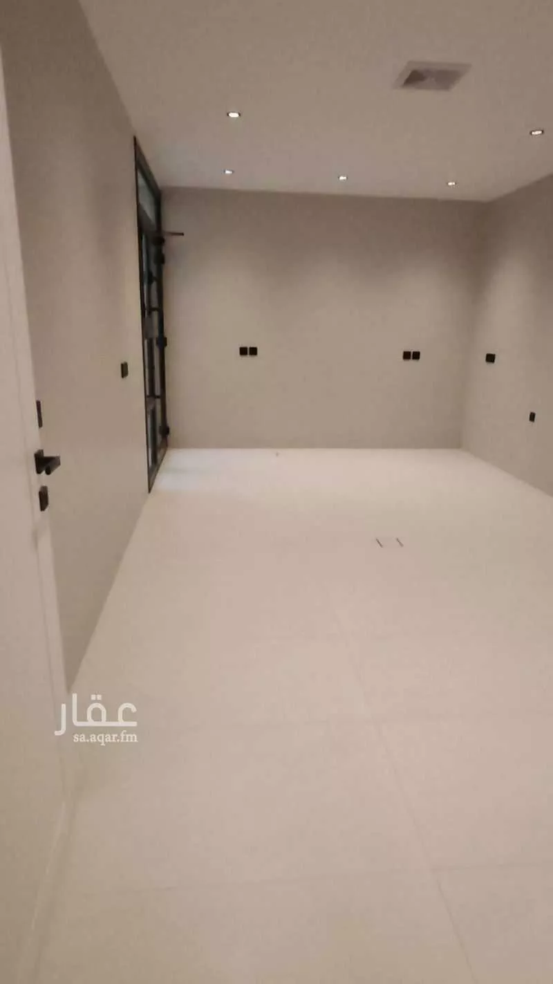 فيلا 6 غرف في ضاحية الملك فهد 13