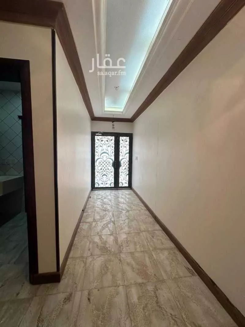 8 bedroom villa in Ash Shati Al Gharbi 11