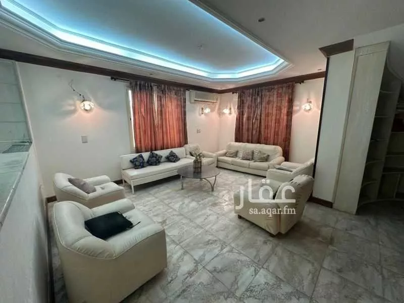 8 bedroom villa in Ash Shati Al Gharbi 15