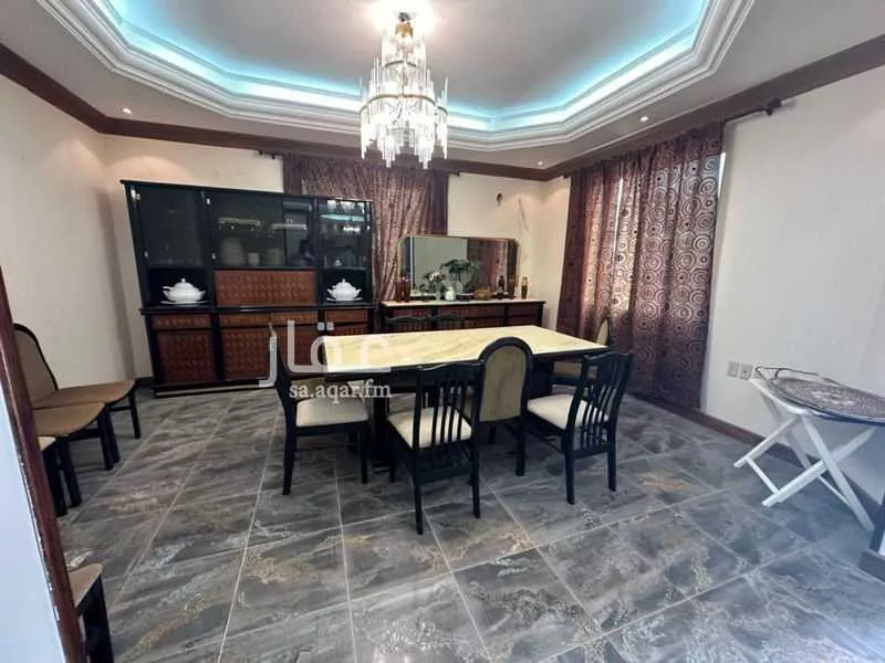8 bedroom villa in Ash Shati Al Gharbi 16