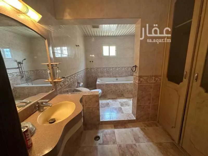 8 bedroom villa in Ash Shati Al Gharbi 8