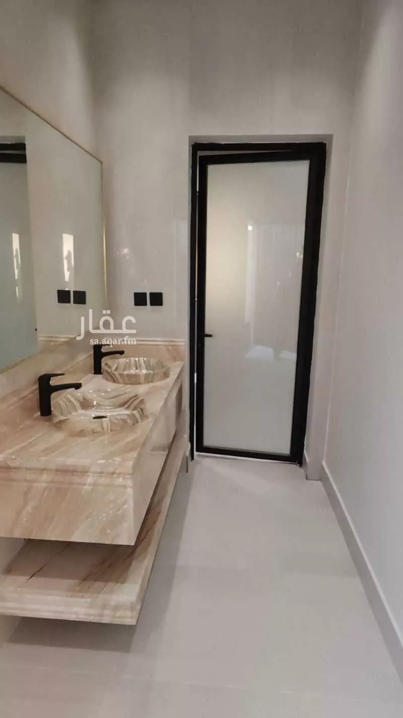 6 bedroom villa in Al Fursan, Eastern Province 10