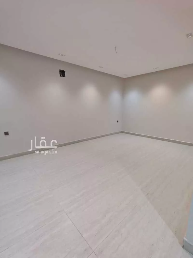 6 bedroom villa in Taibah 3