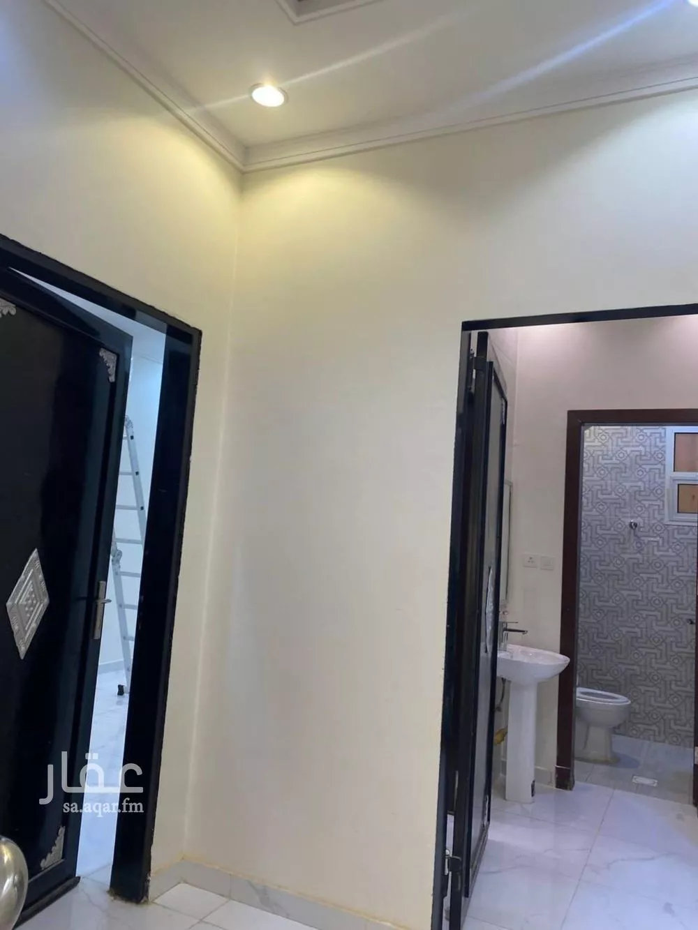 3 bedroom apartment in Al Mahdiyyah 4
