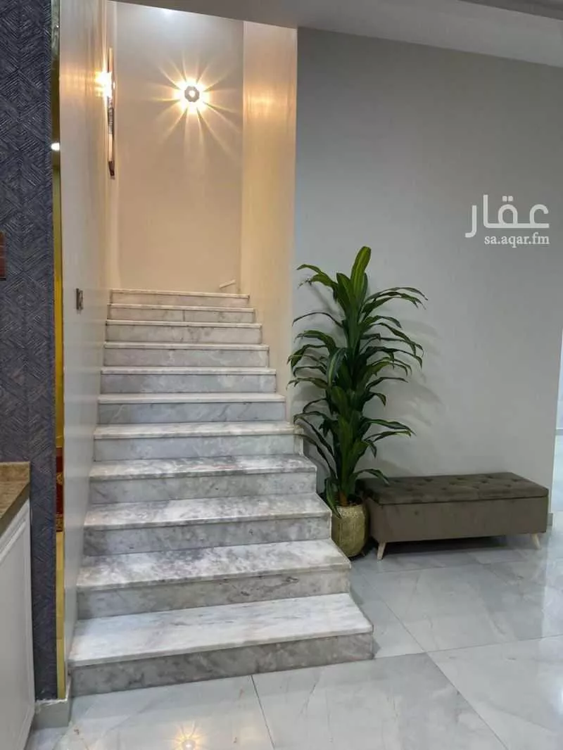 6 bedroom apartment in Al Manar 19