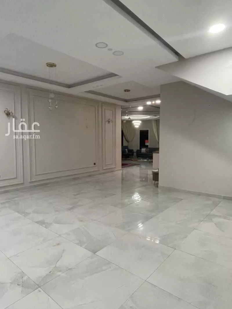 6 bedroom apartment in Al Manar 8