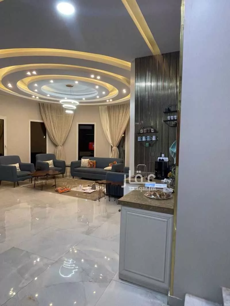 6 bedroom apartment in Al Manar 9